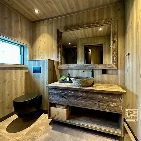 Brand New On The Sunny Side Of Gaustatoppen With A Beautiful View Ferienhaus *