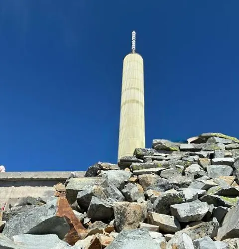 Brand New On The Sunny Side Of Gaustatoppen With A Beautiful View Tuddal
