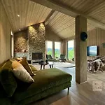 Brand New On The Sunny Side Of Gaustatoppen With A Beautiful View Tuddal
